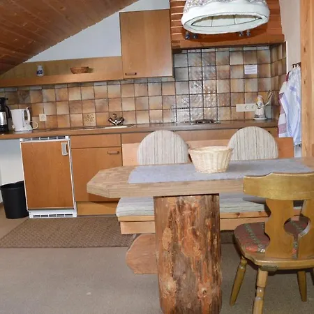 Lejlighedshotel Antonia Ehrwald